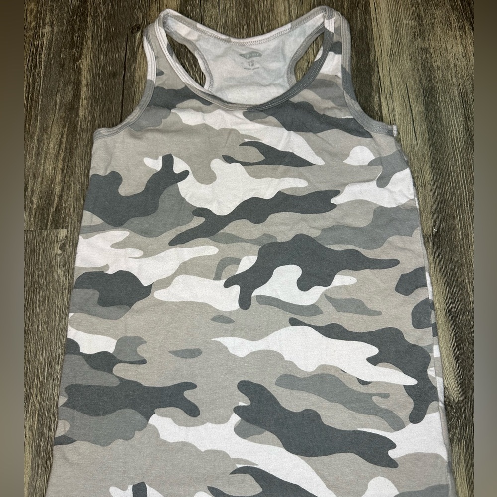 Old navy tank top